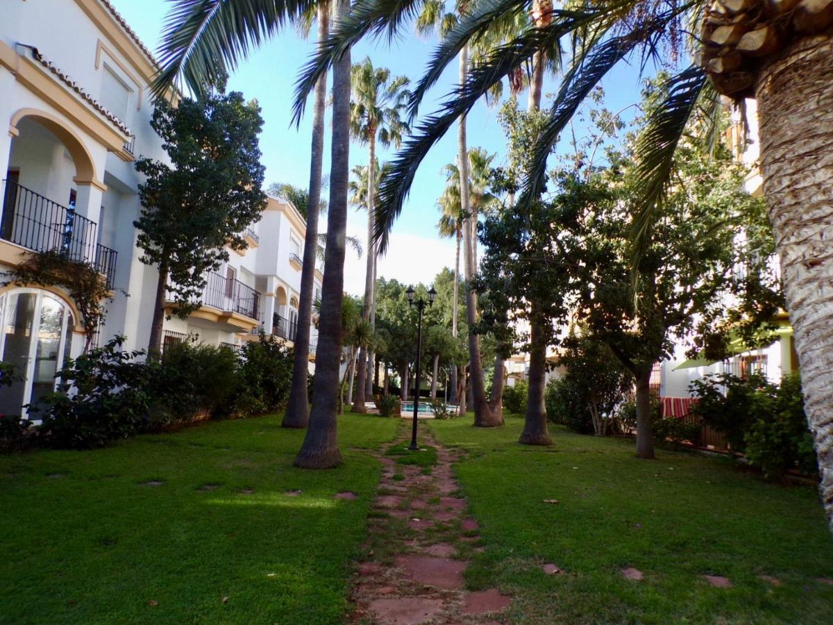 Planta Baja Con Porche Y Piscina, Cerca Del Mar Apartman Denia Kültér fotó