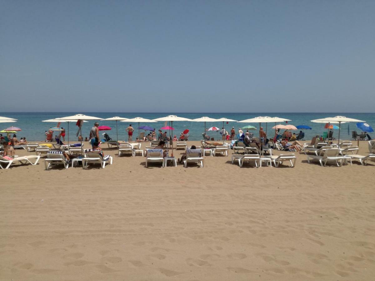 Planta Baja Con Porche Y Piscina, Cerca Del Mar Apartman Denia Kültér fotó