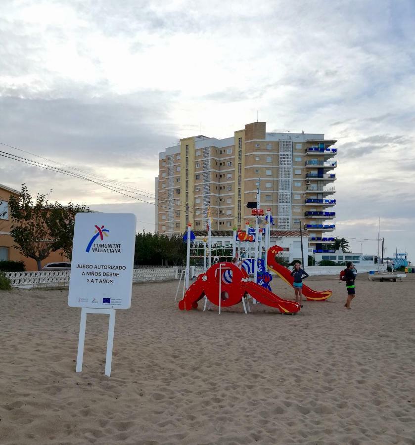 Planta Baja Con Porche Y Piscina, Cerca Del Mar Apartman Denia Kültér fotó